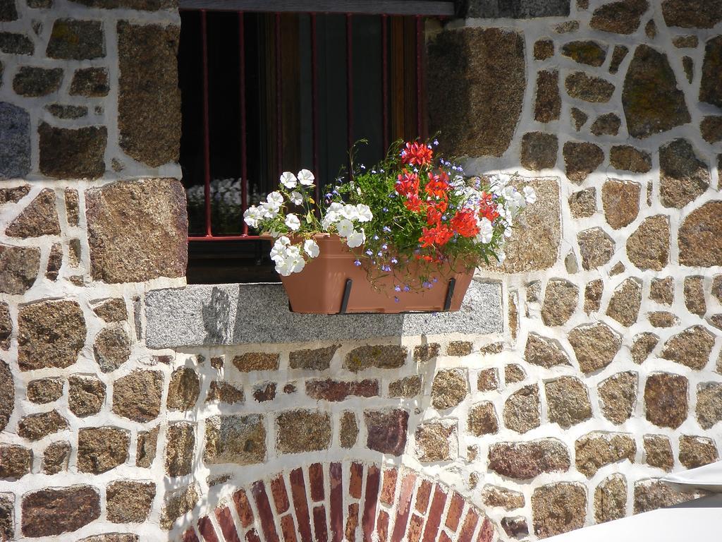 La Cloue Bed and Breakfast Sainte-Marie-du-Bois  Εξωτερικό φωτογραφία