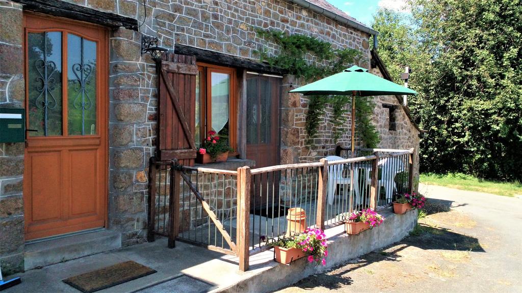 La Cloue Bed and Breakfast Sainte-Marie-du-Bois  Εξωτερικό φωτογραφία